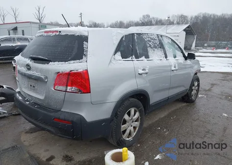 2011 Kia Sorento Lx from USA, damaged, VIN 5XYKT3A11BG147045